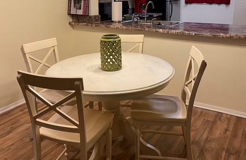 Charleston Condo | Great 2BR, 2 Bath, Charleston SC, in West Ashley