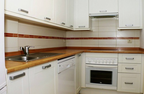 El Albir Apartment | Great apartment near the beach in Albir. Family owned, clean, modern and quiet.