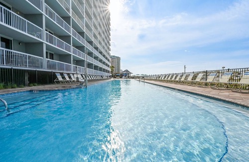 Destin Condo | Great Beach Front Condo at Pelican Beach