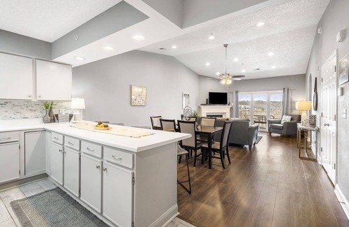 Branson Condo | Great Escape I – Private Balcony and Beautiful Views