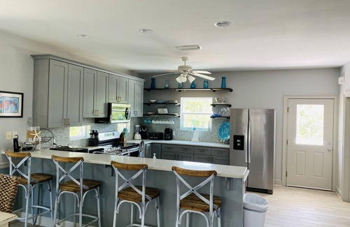 Magnolia Bluffs House | Great fishing and Family friendly, Community Pool, Close to Beach