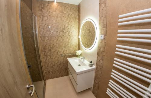 Debrecen Apartment | Great Forest Gallery