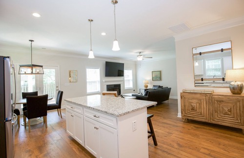 Pinehurst House | Great Location! 4 Bed/4.5 Bath House in Pinehurst!