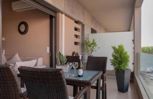 Heraklion Apartment | Great location appartment at Heraklio city center