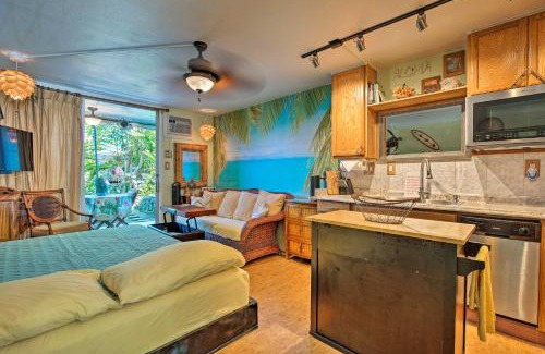 Historic Kailua Village Apartment | Great Location Downtown Kailua Kona, Beach and Pool
