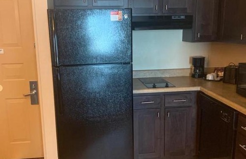 Florida Central Atlantic Coast Apartment | Great Location - One spacious suite located in a condotel few minutes away rom Disney World
