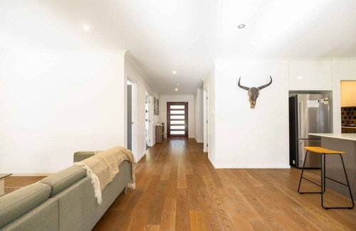 Tanah Merah House | Great Location, Spacious and beautiful family home!