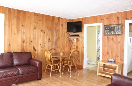 Ocean Park House | Great Location! Best Prices! 5th house from the beach