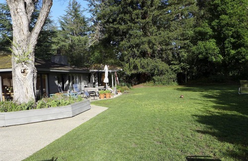 Leland Manor House | Great location with pool, hot tub and huge yard