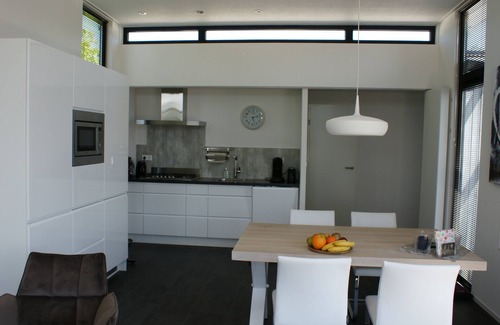 Breskens House | Great, modern chalet 'TIMEOUT' with fenced plot & AirCo near the beach