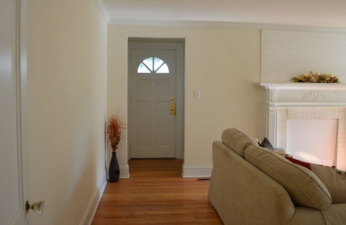Mooresville House | Great Mooresville location, Perfect for longer-term Guests Who Want A Home Feel