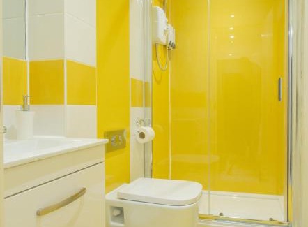 Sheffield Apartment | Great Studio Apartments - Netflix, Wifi, Digital TV