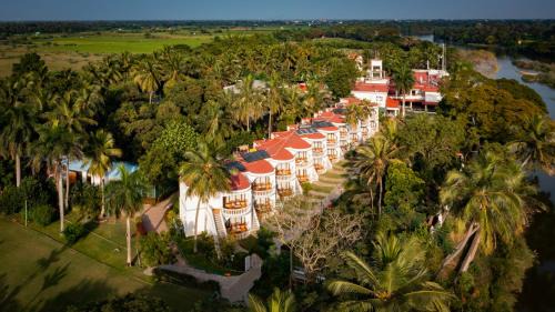 Thanjavur Resort | GReaT Trails Riverview Thanjavur By GRT Hotels