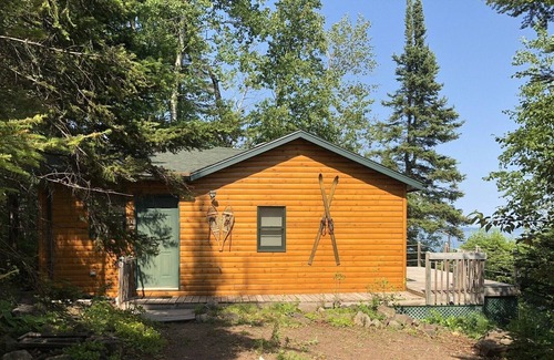 Two Harbors Cabin | Great view on Lake Superior