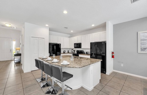 Kissimmee Villa | Great Villa, 10min from Disney with Private Pool - direct from owner