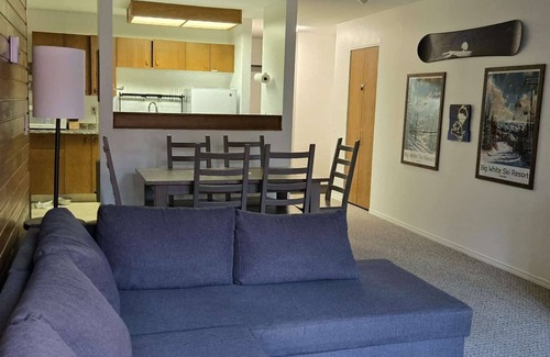Big White Ski Resort Condo | GreatEscape Big White Upper Ski Hill Condo w/PRIVATE SAUNA!