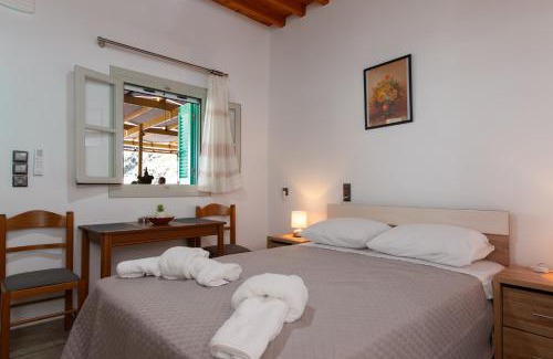 Herronisos Apartment | Green Bay Studio 2