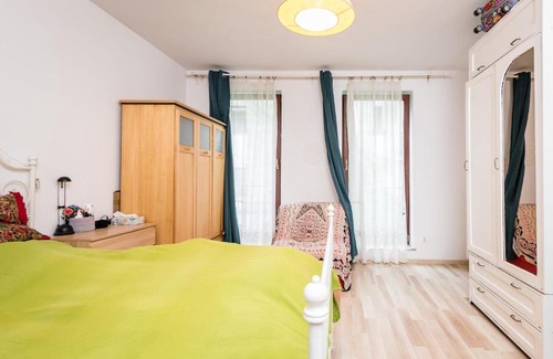 Stare Podgorze Apartment | Green Garden Podgorze Apartment WAWELOFTS