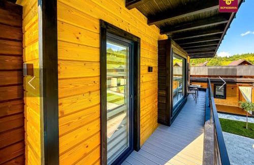 Snidavka Hotel | Green hills