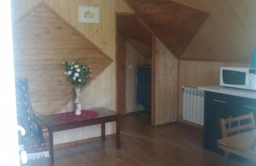Mykulychyn Apartment | Green House 2 уч ФАЛЬЧІ ВУЛ ПЕРШОГО ТРАВНЯ БУД 5