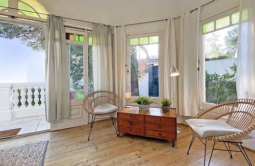 Pedralbes House | Green house. House with pool in Barcelona