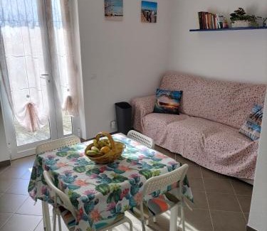 Cogoleto Apartment | Green House
