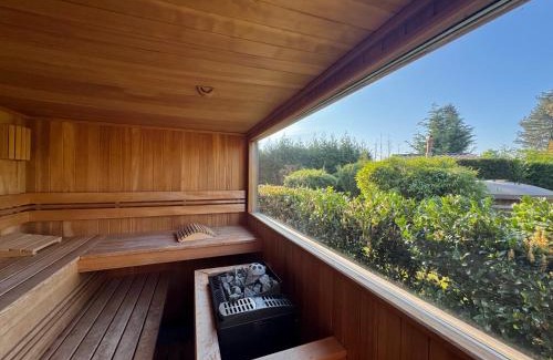 Elen Bed & Breakfast | Green Oak House