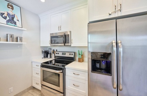 Delray Beach House | Green Palms Getaway w/Pool
