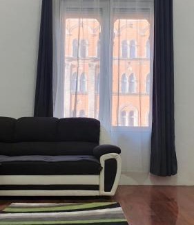 Nepszinhaz negyed Apartment | Green Panda Apartments