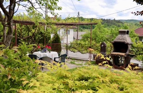 Republika Srpska House | Green River Rooms