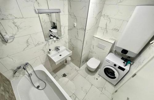 Novi Beograd Apartment | Green - stan na dan studio Novi Beograd, parking 5 evra dan