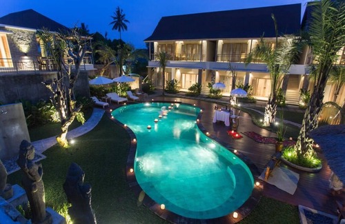 Lodtunduh Villa | Greenery 3 Bedroom + Breakfast with Private Pool Villa