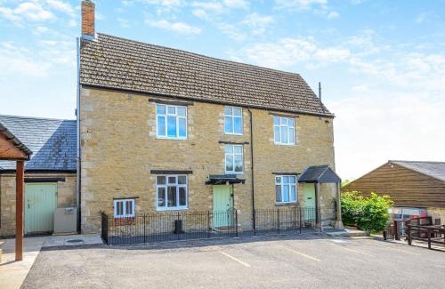 Kidlington House | Greenhill Farmhouse