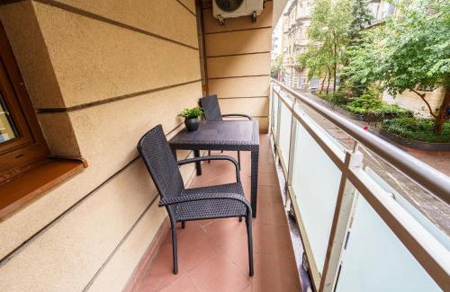 Corvin negyed Apartment | Greenland Family Premium Central Apartment