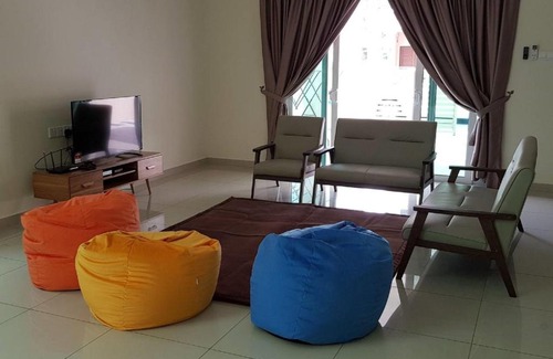 George Town House | Greenlane 98