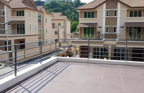 George Town House | Greenlane98