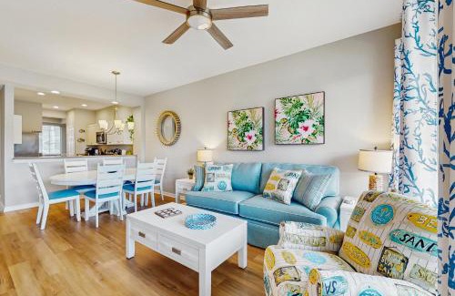 Naples Apartment | Greenlinks 1012