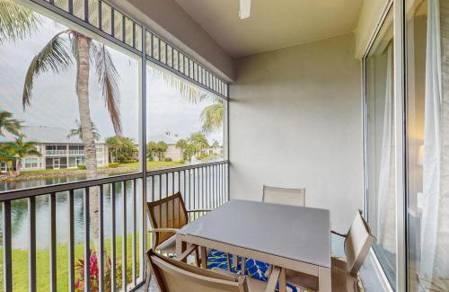 Naples Apartment | Greenlinks 1621