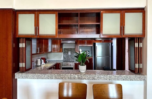 The Greens Apartment | Greens & Views I Spectacular Lakes View I