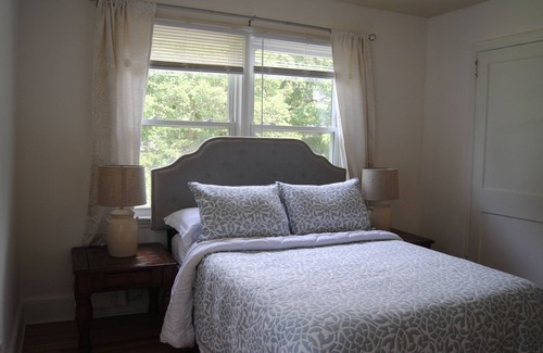 Greensboro House | Greensboro Central Downtown House w/large backyard -entire house