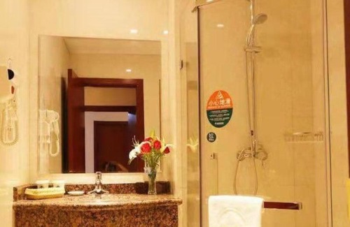 Linxi County Hotel | GreenTree Inn Inner Mongolia Chifeng Linxi Ronglin Homeland Express Hotel