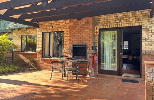 White River House | Greenway woods Self Catering unit no 9, WhiteRiver
