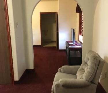 Kalispell Hotel | Greenwood Village Inn & Suites
