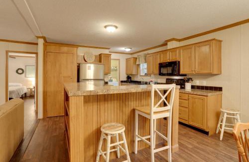 Greers Ferry House | Greers Ferry Lake Access Cabin with Boat Slip!