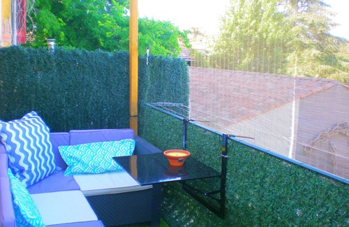 Greoux-les-Bains Apartment | GREOUX, T3 (2 bedrooms) classified *, free wi-fi, air conditioning, parking