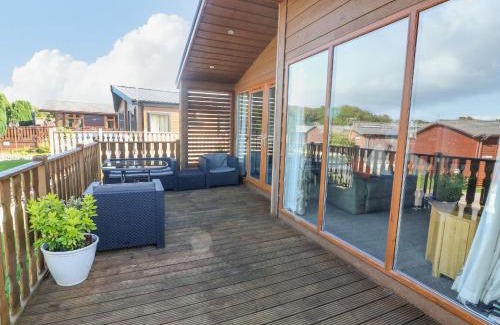 South Lakeland Leisure Village House | Gressingham 22