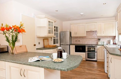 Hope-Cove Cottage | GREYSTONE, pet friendly, country holiday cottage in Hope Cove