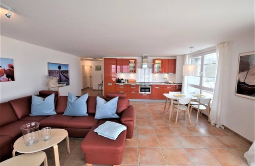 Hohwacht Apartment | Große Moderne Ferienwohnung mit Traumhaften Blick Über die Ostsee und dem Weißen