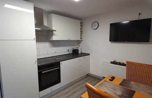 Papenburg Apartment | Große neu Renovierte Ferienwohnung für Max. 5 Personen in Zentrumnähe