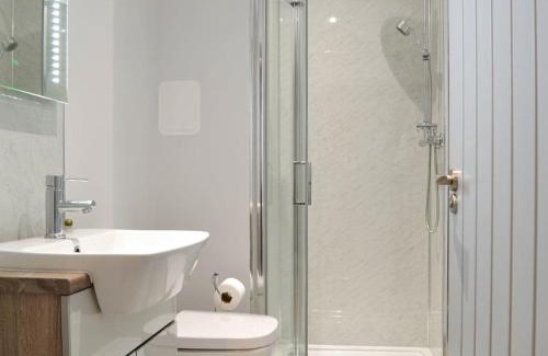 Aberystwyth Apartment | Grosvenor House APT 2